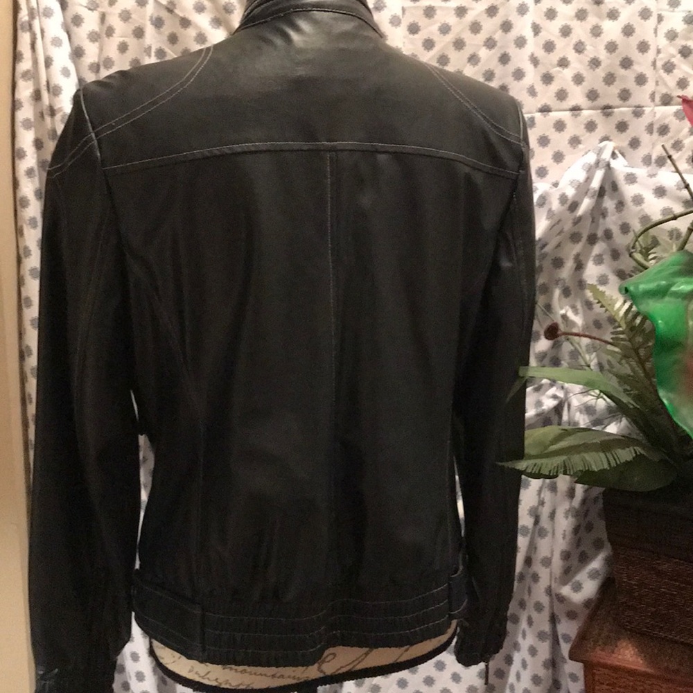 Styled Jacket - Picture 2 of 5
